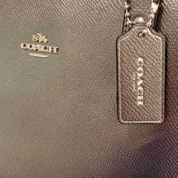 Silver Coach Shoulder Purse - Picture 4 of 4